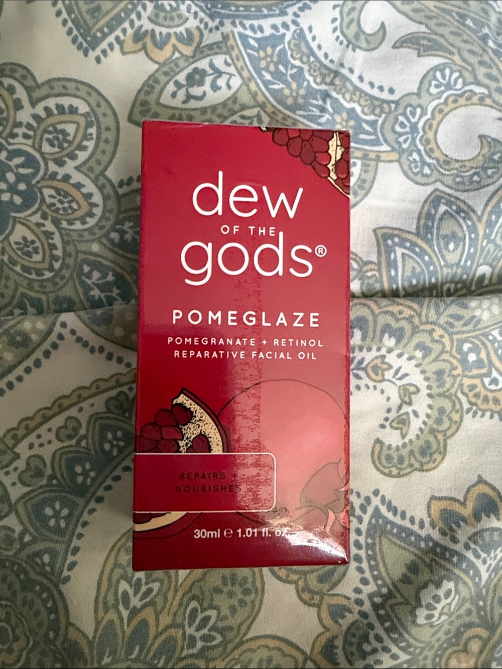 Pomeglaze Reparative Facial Oil - Red